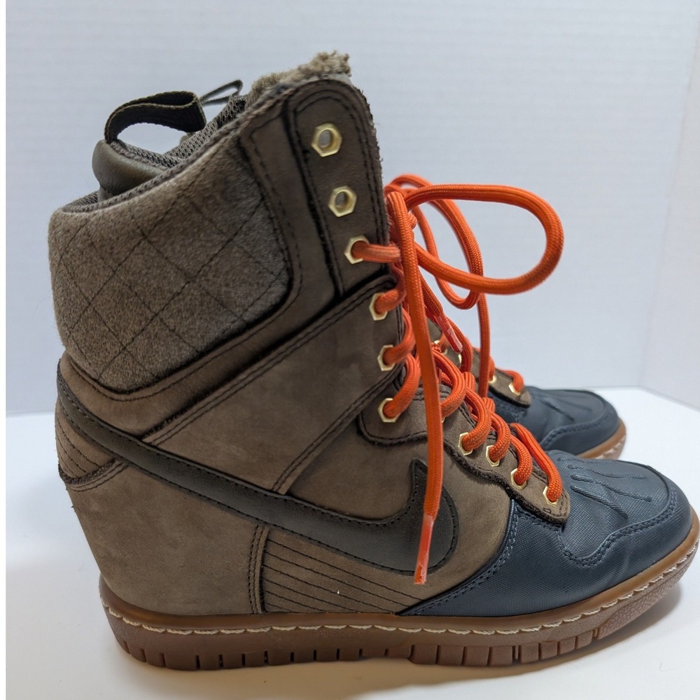 Nike Dunk Sky High SneakerBoots 'Dark Loden' Olive Orange Women 6 Urban Gorpcore